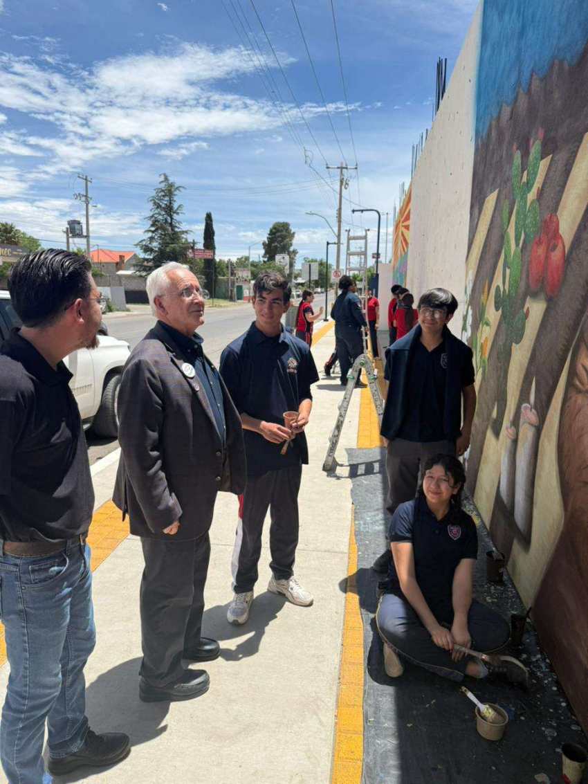 Inician alumnos de la Técnica 51 tercer mural del programa Sendero Seguro