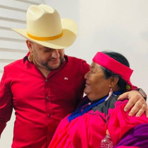 &ldquo;Un &eacute;xito consulta ind&iacute;gena"; Arturo Medina