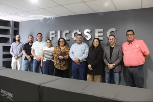 Se re&uacute;ne fiscal con FICOSEC