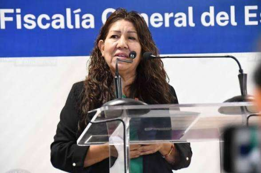 Huyen familias de la sierra por la violencia