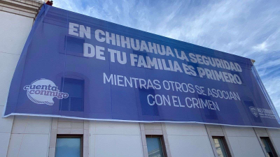 Montan lona en favor de la seguridad en el Héroes de la Reforma