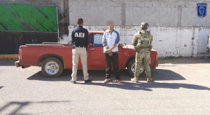 Detienen a joven con veh&iacute;culo robado en la Gpe. Victoria