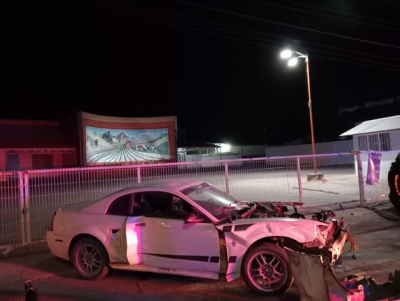 Peliculesca persecución policial termina en Choque en