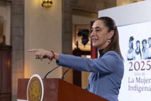 Rechaza Sheinbaum persecuci&oacute;n pol&iacute;tica contra Maru Campos