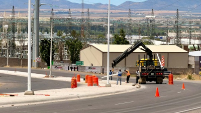 Por concluir proyecto de alumbrado rumbo a la UACJ  casi concluye