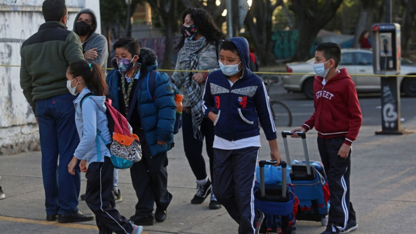 Regreso a clases 2023-2024: estos son los d&iacute;as festivos, vacaciones y puentes