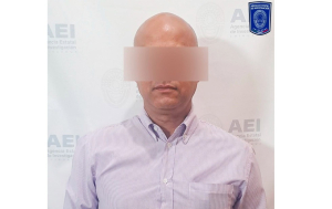 Profesor viola a cuatro adolescentes