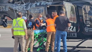 Atienden en Chihuahua a polic&iacute;a estatal atacado en Rubio