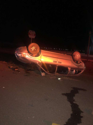 Mujer vuelca en su veh&iacute;culo al viajar a Chihuahua