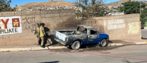 Se incendia pick up con pintura automotriz