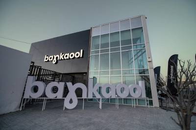 Fitch perspectiva estable de Bankaool con calificación BBB+