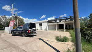 Encuentran a hombre sin vida en salon de eventos solo