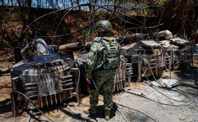 Destruyen enorme narcolaboratorio en la sierra