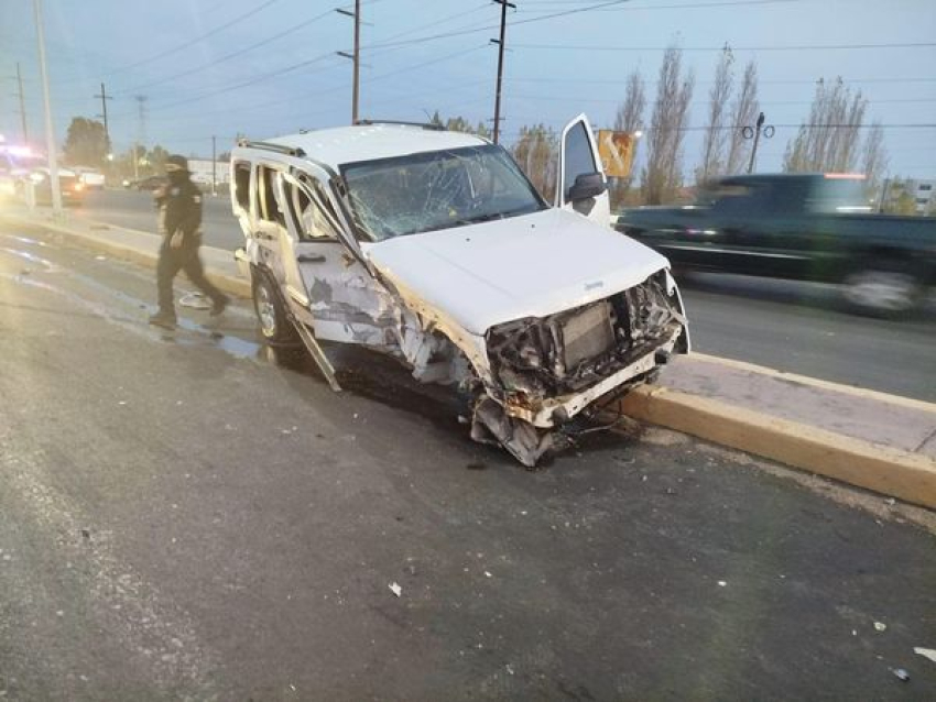 Fuerte choque en el G&oacute;mez Mor&iacute;n deja a dos lesionados