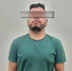 Cae extorsionador de comerciantes de madera aqui