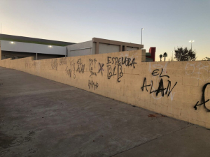 Detiene la polic&iacute;a municipal a cuatro grafiteros
