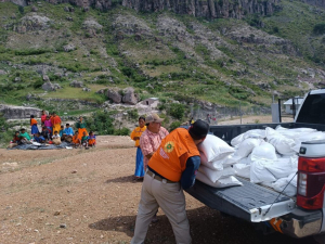 Llevan alimento a m&aacute;s de 500 familias de  Batopilas