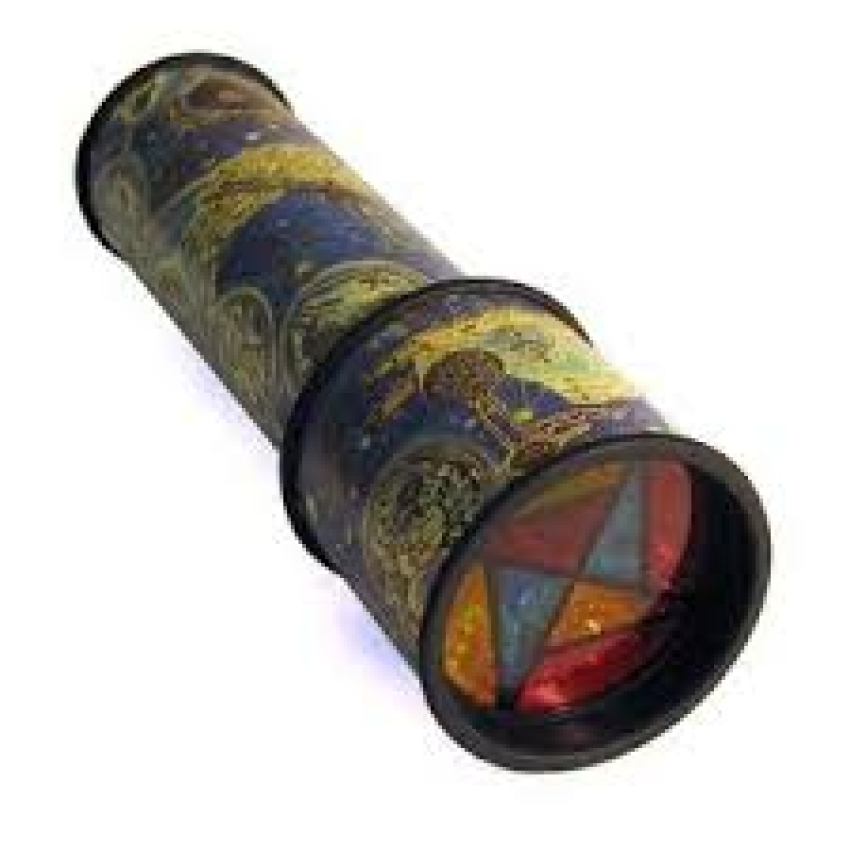 CALEIDOSCOPIO  •	Maru Campos entre la espada y la pared •	Lo ridículo de transito